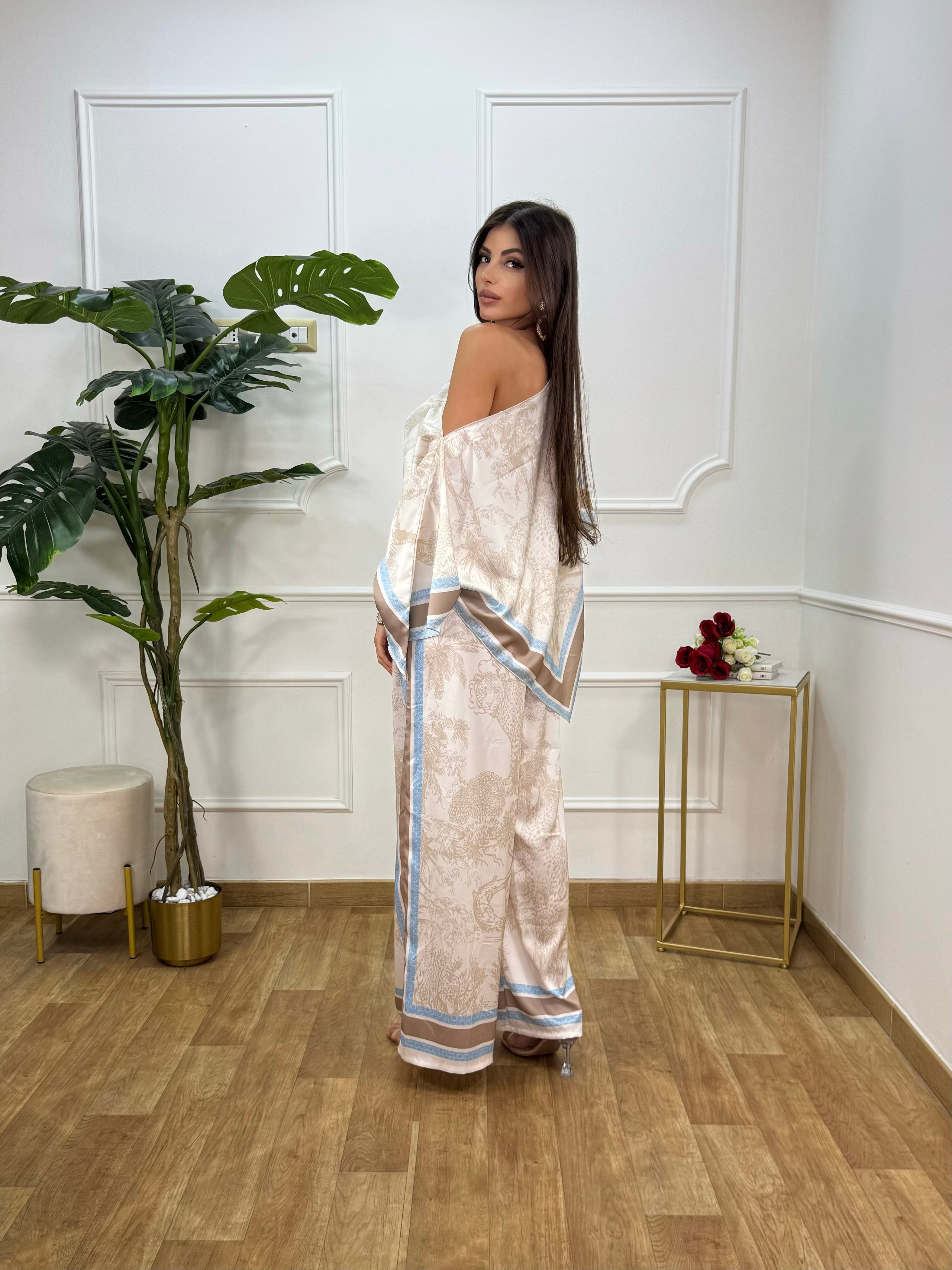 Coord-Set Laila